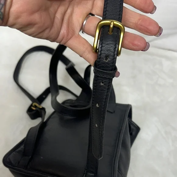 Coach Mini Leather Backpack Glove Tan Turn Lock Vintage Brass hardware - Picture 12 of 16